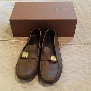 Louis Vuitton womens Driver